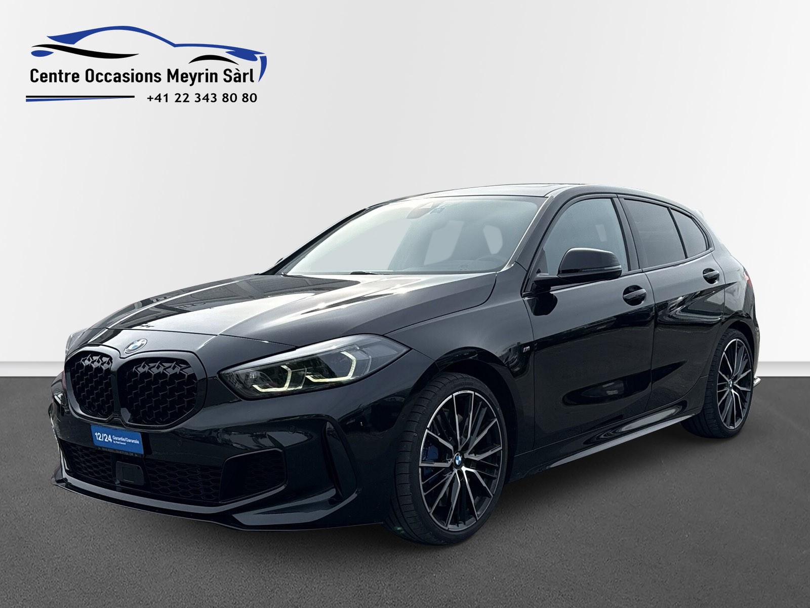 BMW M135i xDrive Steptronic-image-0