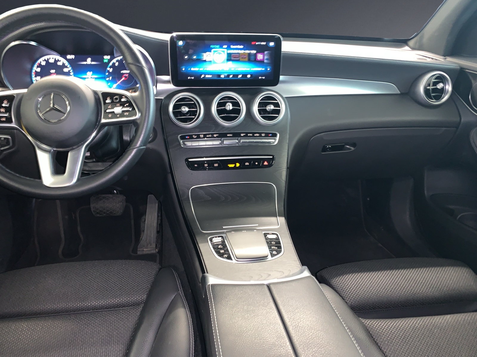 Image MERCEDES-BENZ GLC-200 GLC 200 4M Night Star
