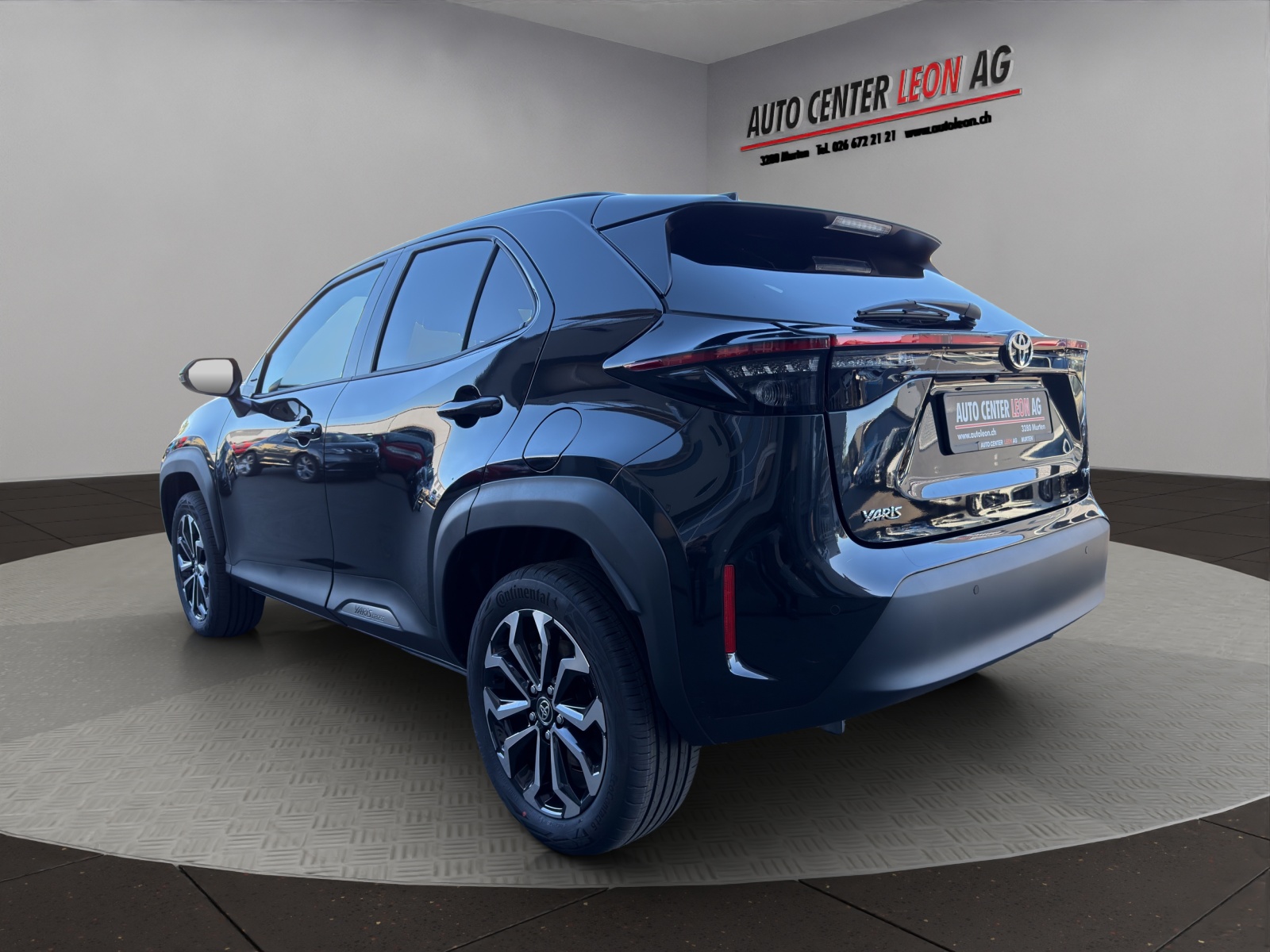 TOYOTA Yaris Cross 1.5 Active Drive e-CVT-image-3