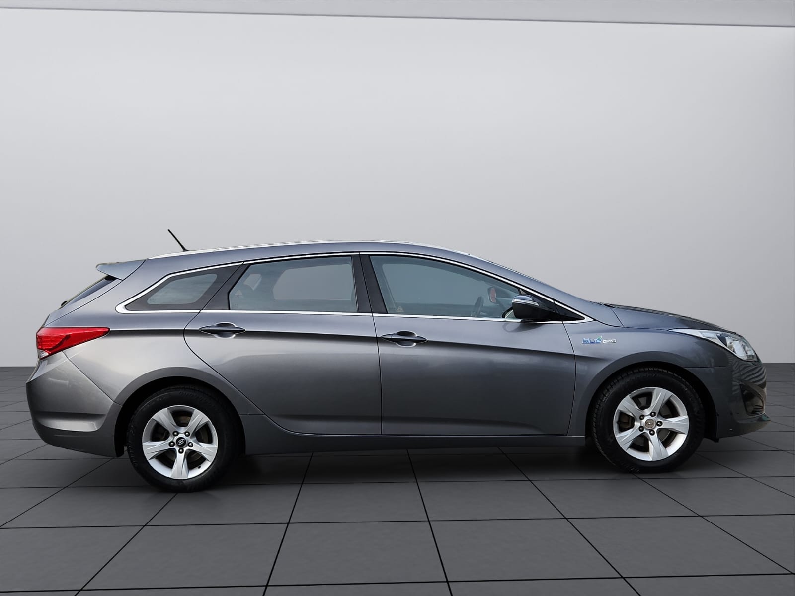 HYUNDAI i40 Wagon 1.7 CRDI ISG Comfort-image-8