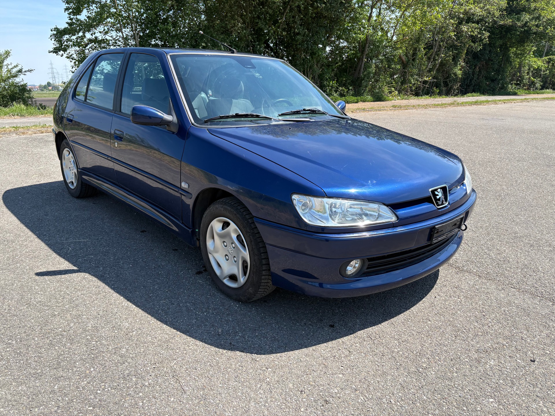 PEUGEOT 306 1.8 16V XT-image-3
