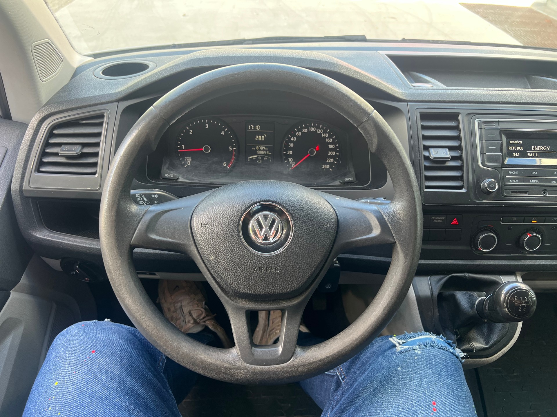 VW T6 2.0 TDI Euro 6-image-11