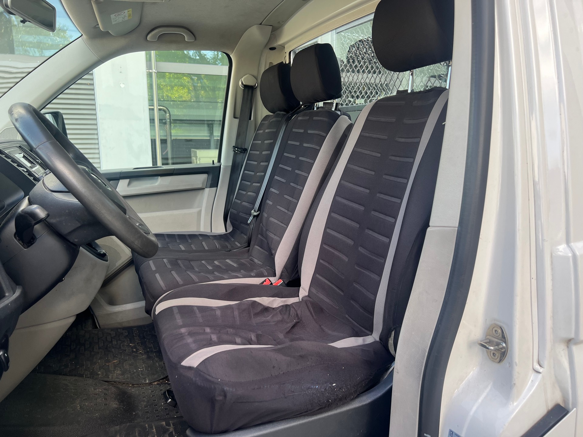 VW T6 2.0 TDI Euro 6-image-9