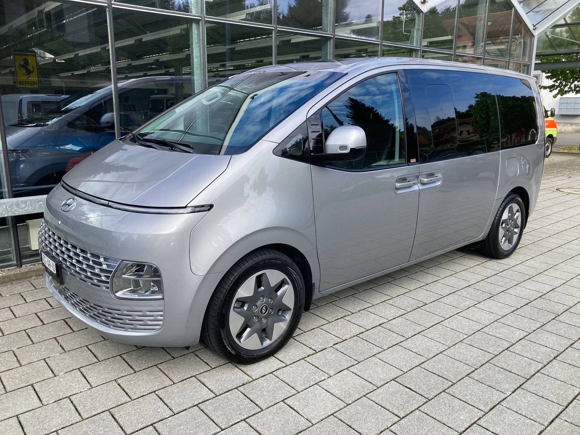 HYUNDAI Staria Premium 2.2 CRDi Vertex 4WD A