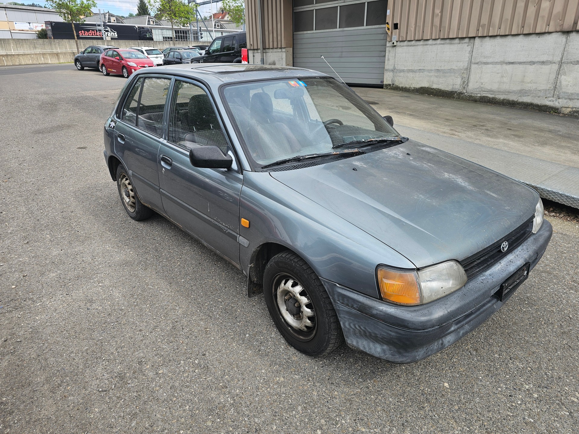 TOYOTA Starlet 1.3 XLi-image-1