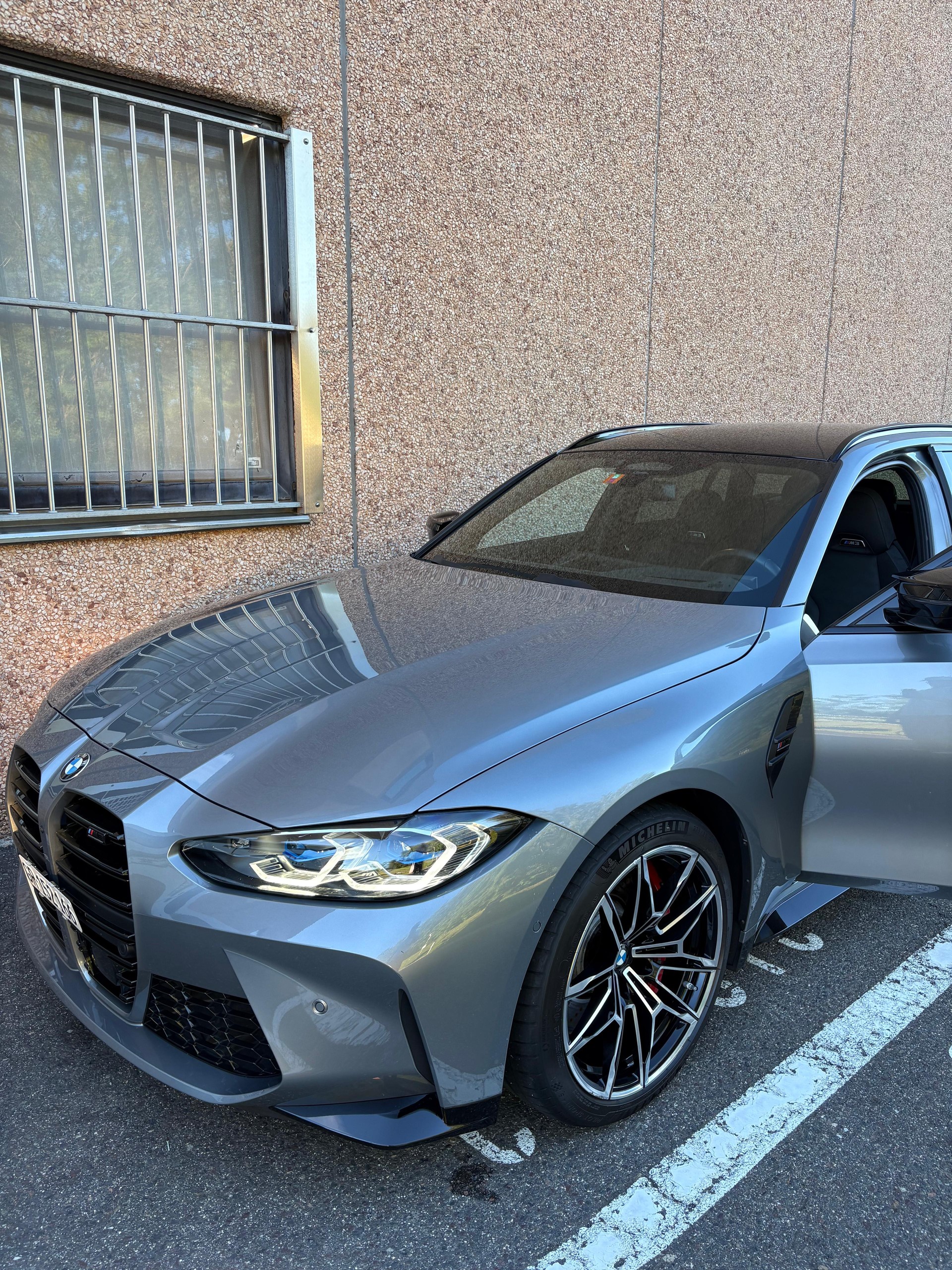 BMW M3 Touring xDrive Competition M-image-1
