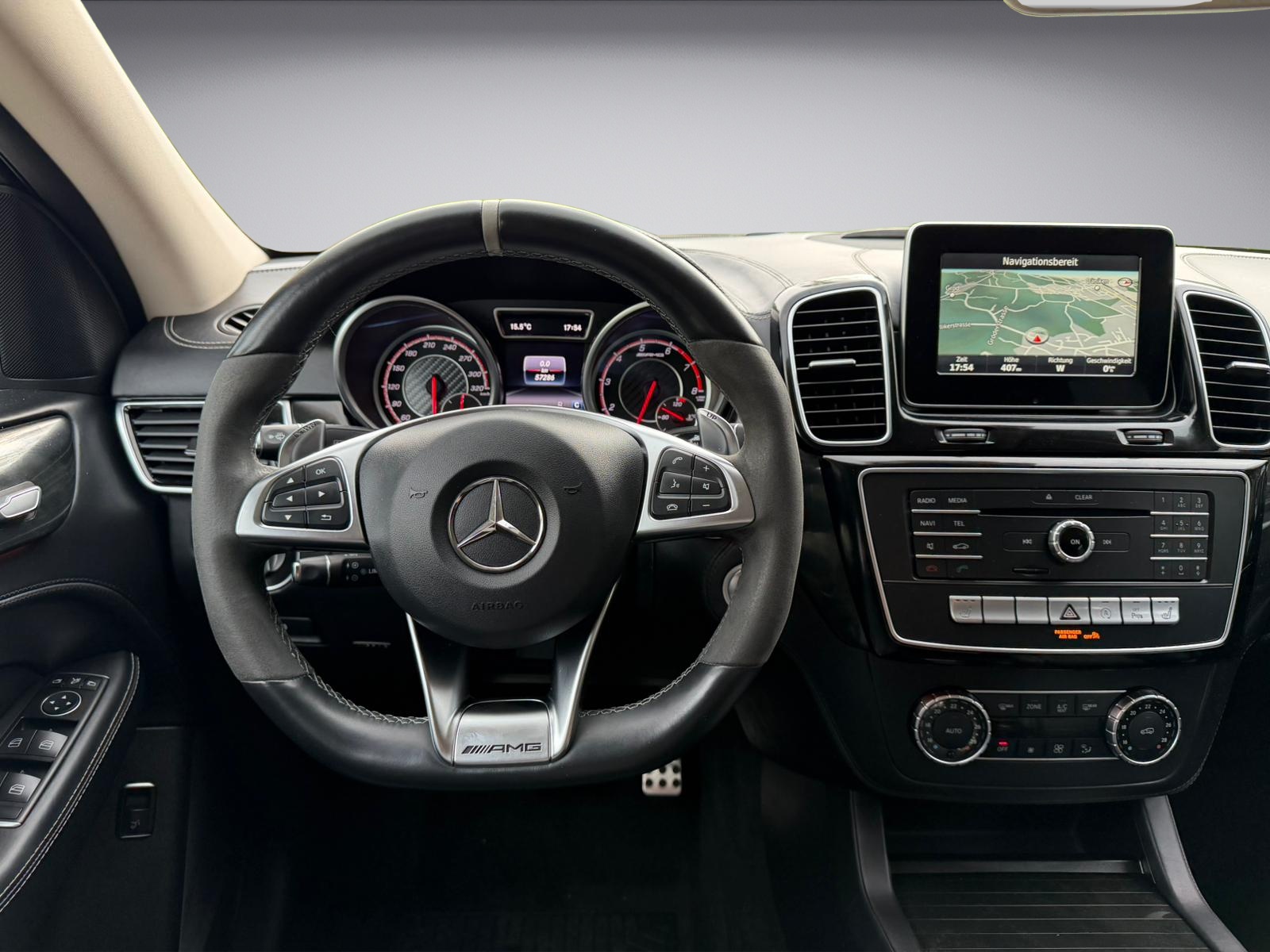 MERCEDES-BENZ GLE Coupé 63 S AMG 4Matic Speedshift * 23 Zoll * AMG Driver's Package *-image-6