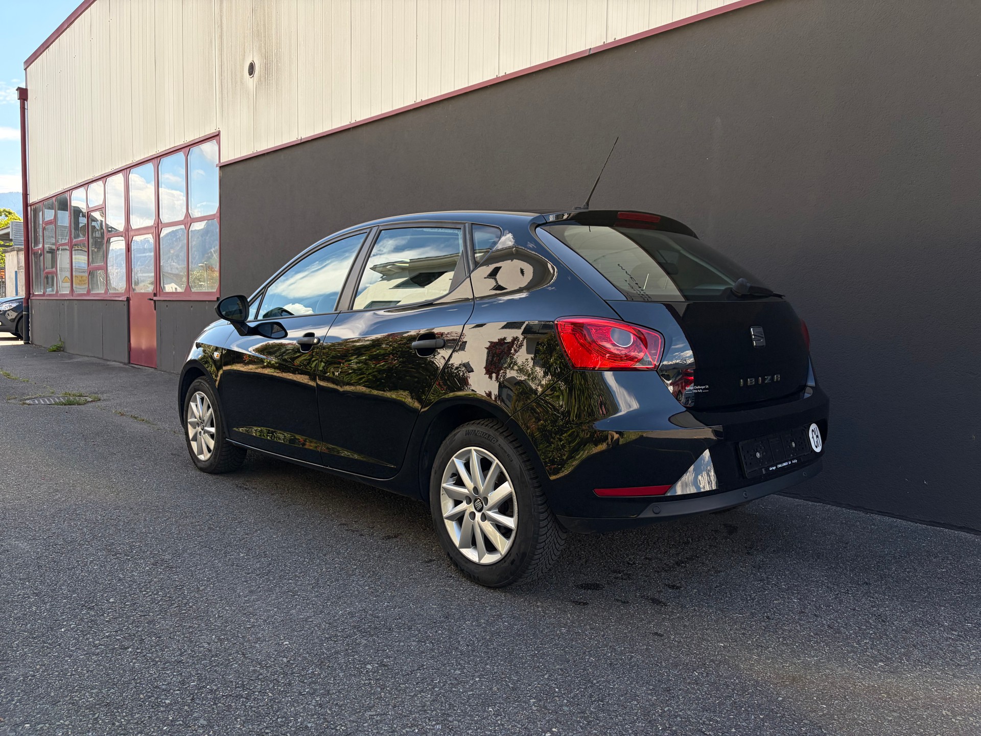 SEAT Ibiza 1.0 EcoTSI Reference-image-4