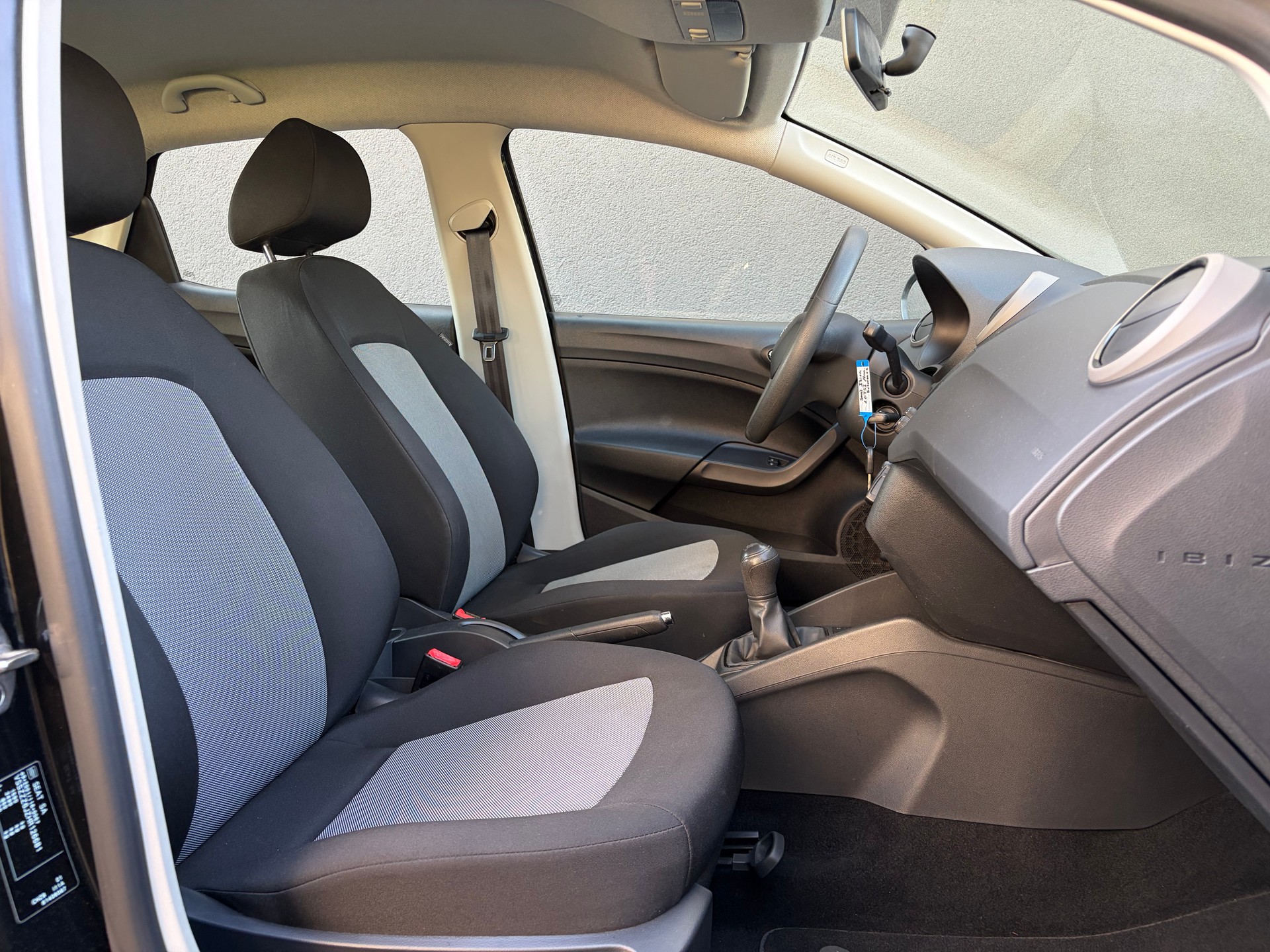 SEAT Ibiza 1.0 EcoTSI Reference-image-10