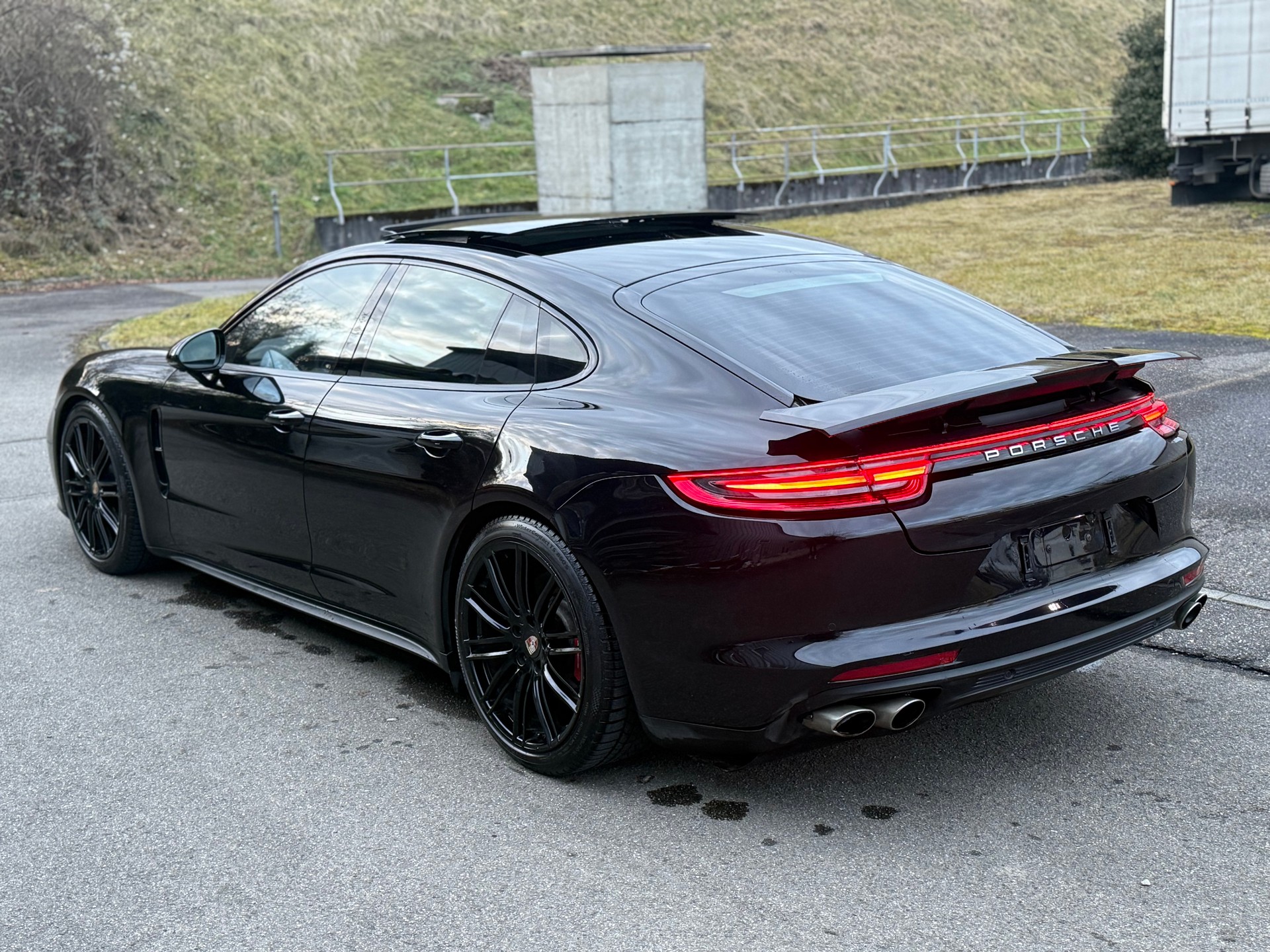 PORSCHE Panamera Turbo PDK-image-7