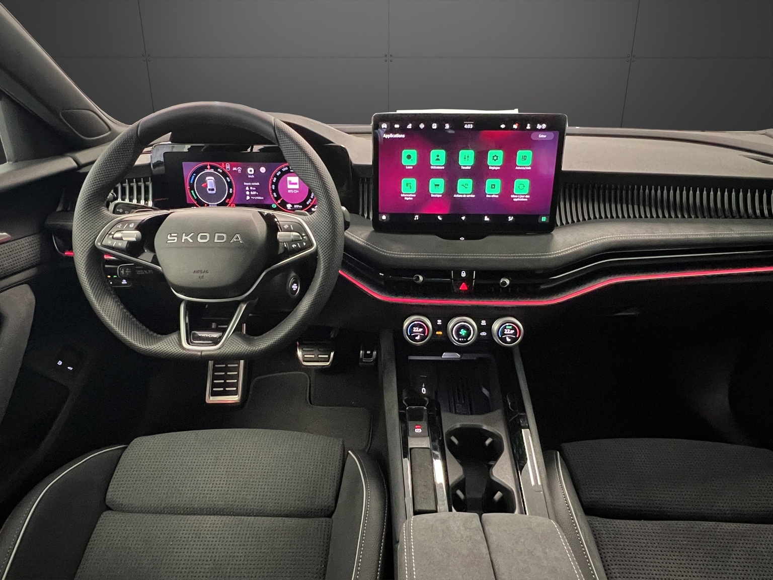 SKODA Superb Combi 1.5 TSI PHEV Sportline DSG-image-9