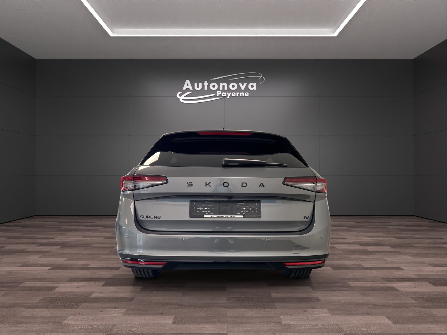 SKODA Superb Combi 1.5 TSI PHEV Sportline DSG-image-4