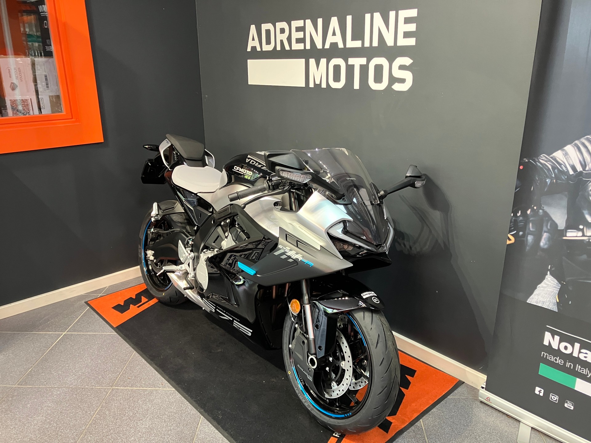CF MOTO 675 SR-R-showroom-element-2