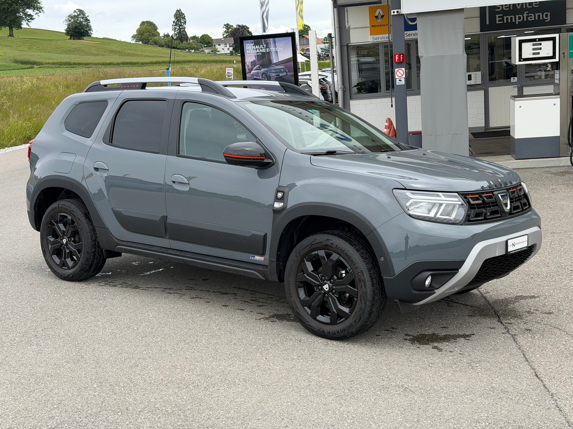 DACIA Duster TCe 150 Extreme EDC 4x2-image-2