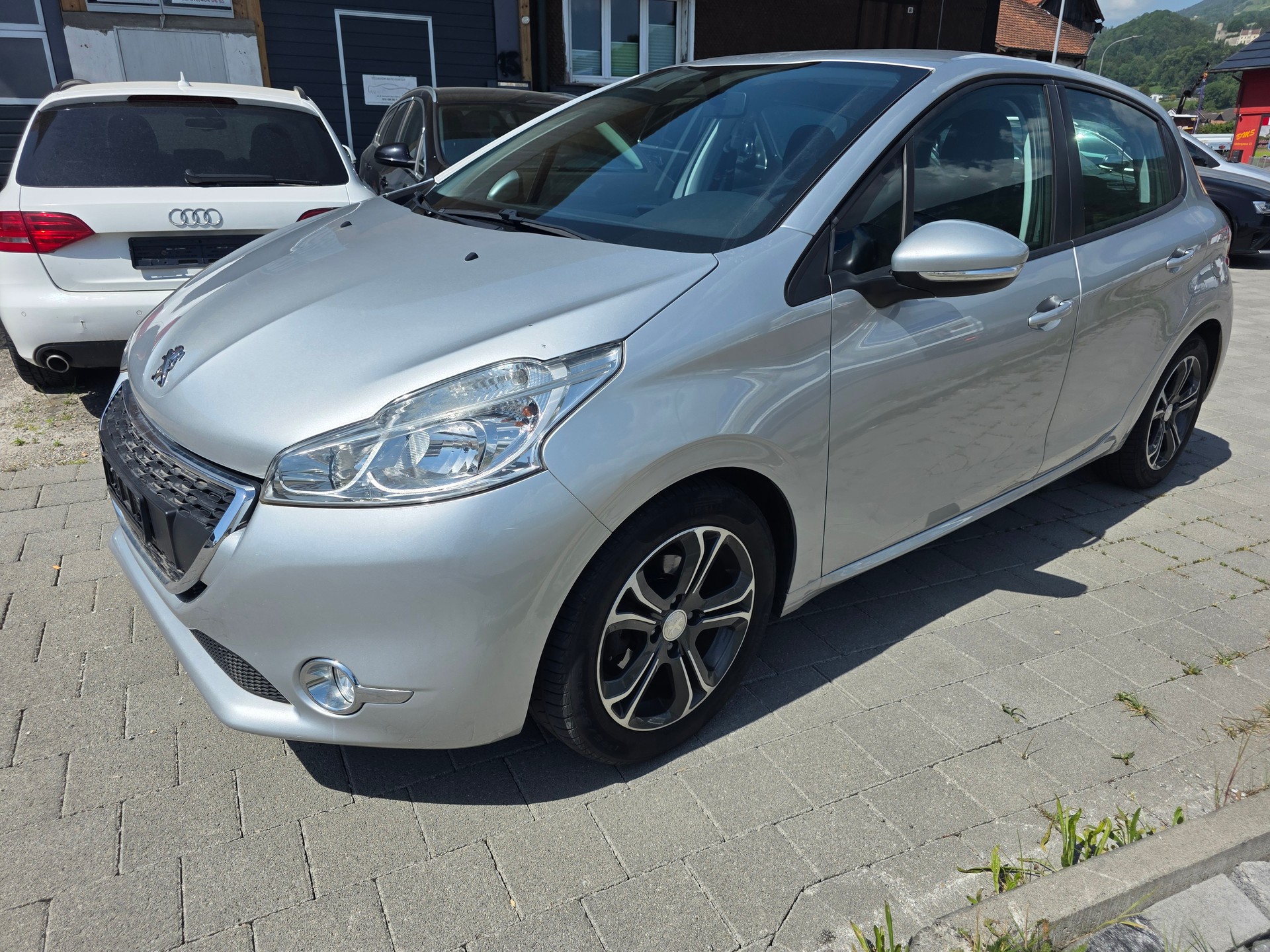 PEUGEOT 208 1.4PureTech Access Frisch ab mfk-image-11