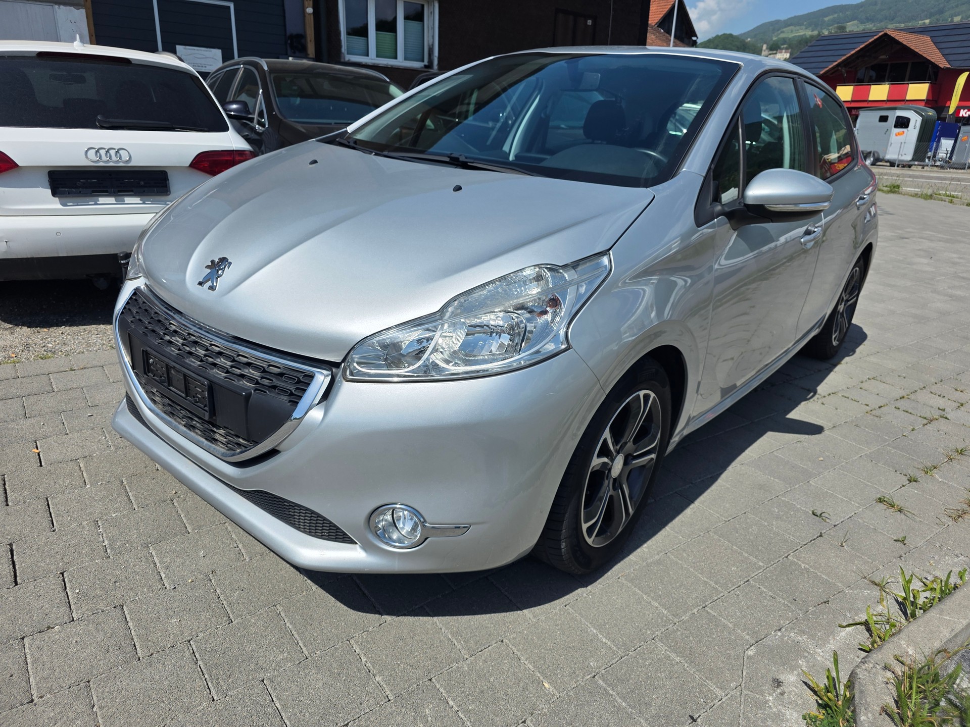 PEUGEOT 208 1.4PureTech Access Frisch ab mfk-image-12