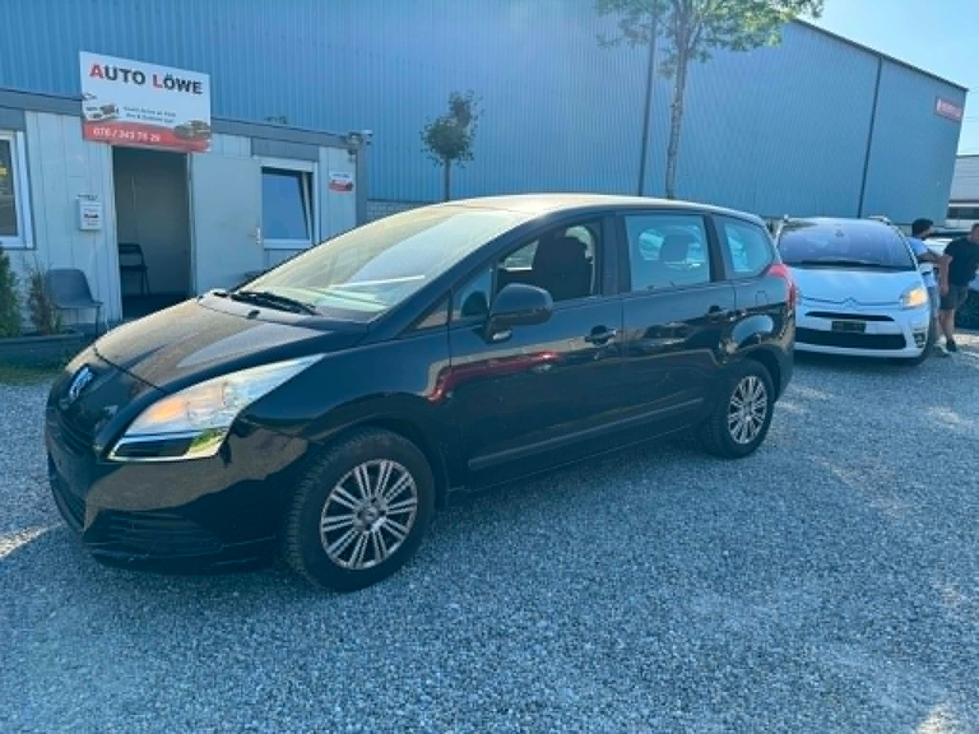 PEUGEOT 5008 1.6 16V VTI Business-image-0