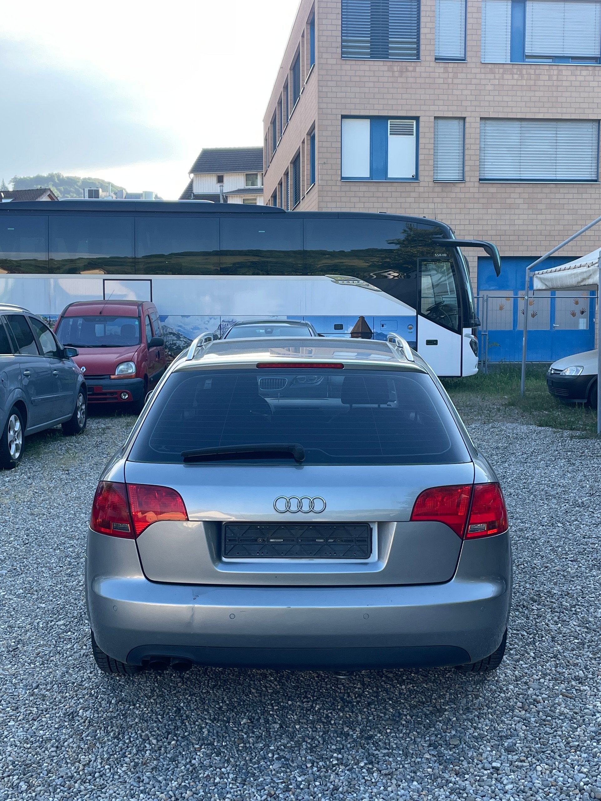 AUDI A4 Avant 1.9 TDI-image-4