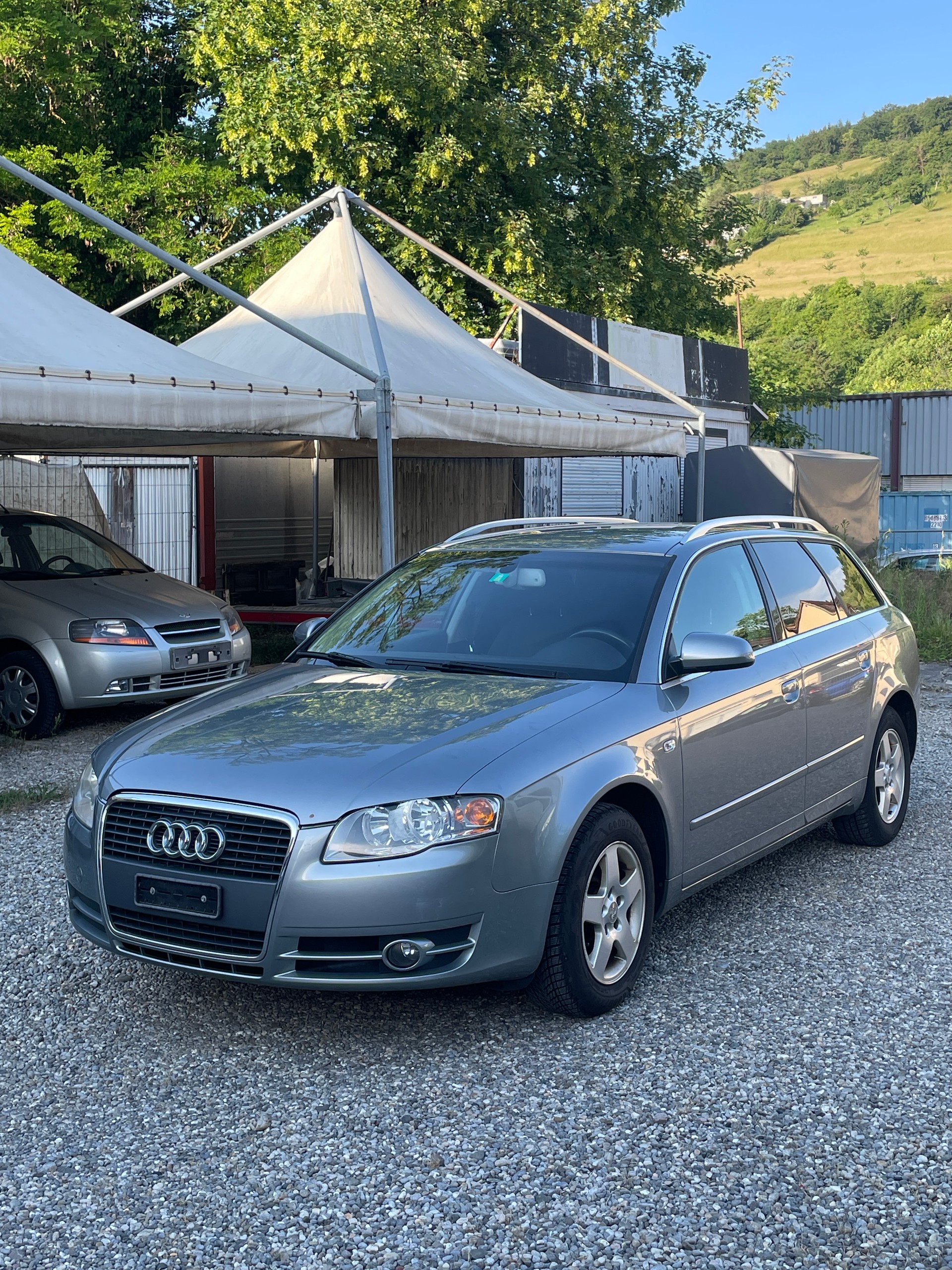 AUDI A4 Avant 1.9 TDI-image-1