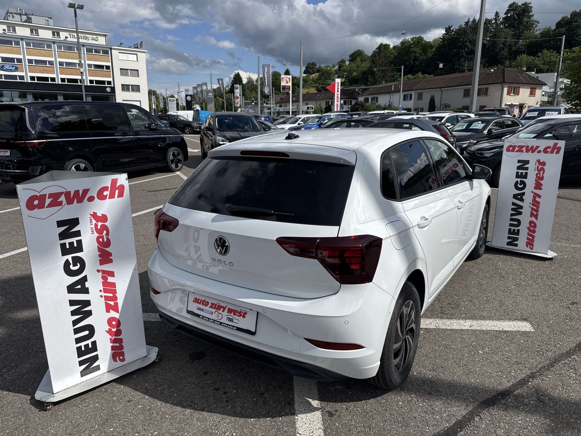 VW Polo 1.0 TSi Life-Edition DSG-Automat-showroom-element-2