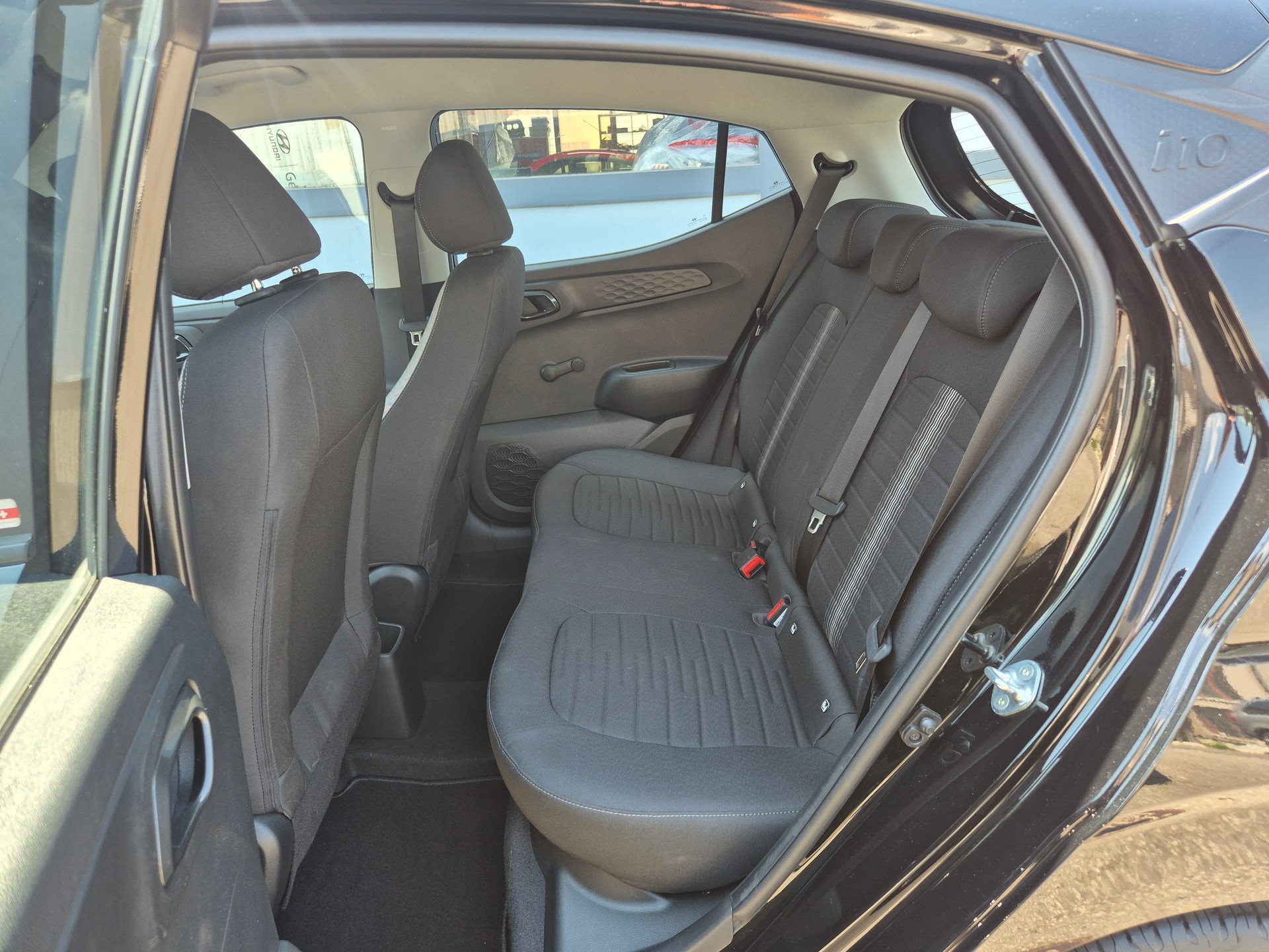 HYUNDAI i10 1.0 Origo-image-8