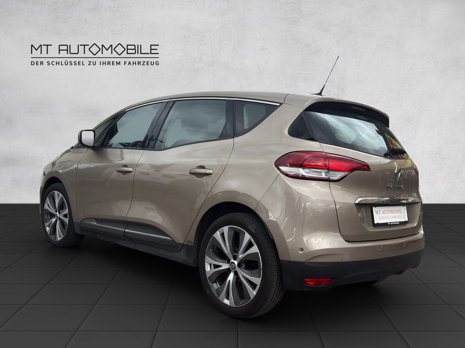 RENAULT Scénic 1.3 16V Turbo Business Line EDC-image-6