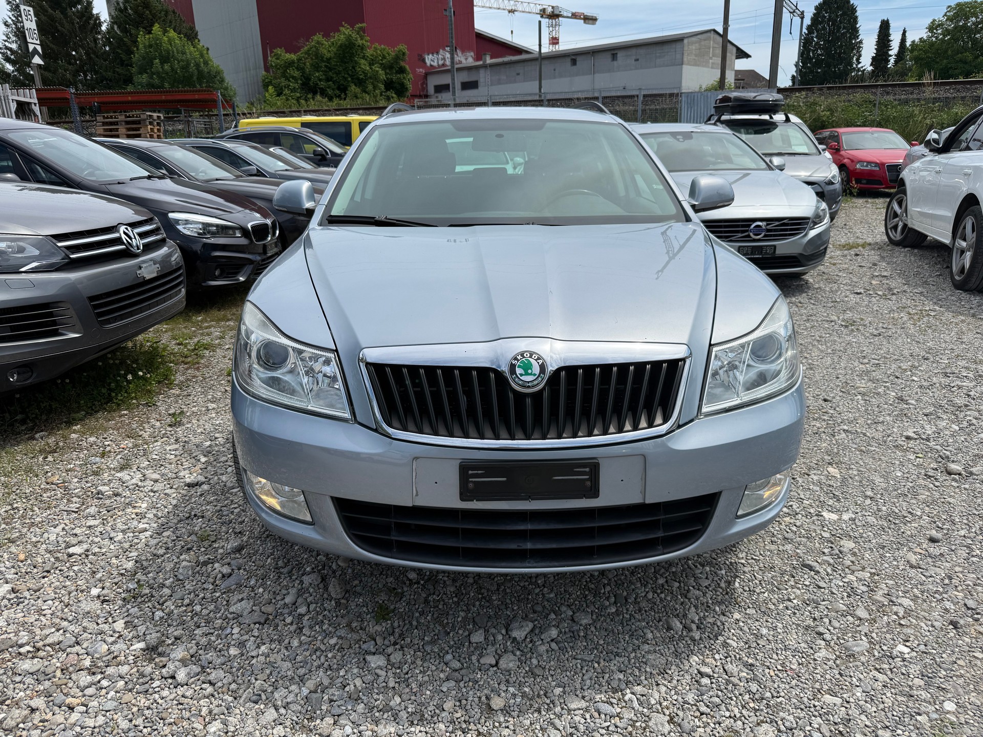 SKODA Octavia Combi 1.6 TDI Swiss Adventure 4x4-image-0