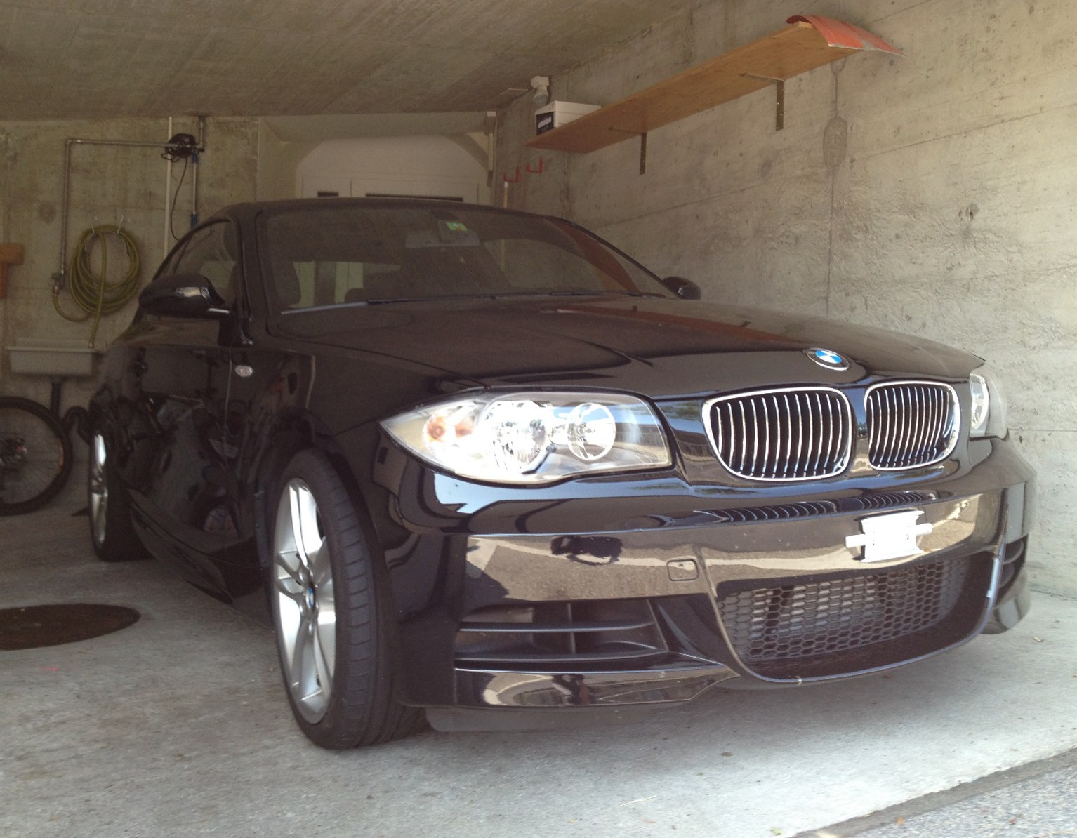 BMW 135i-image-0
