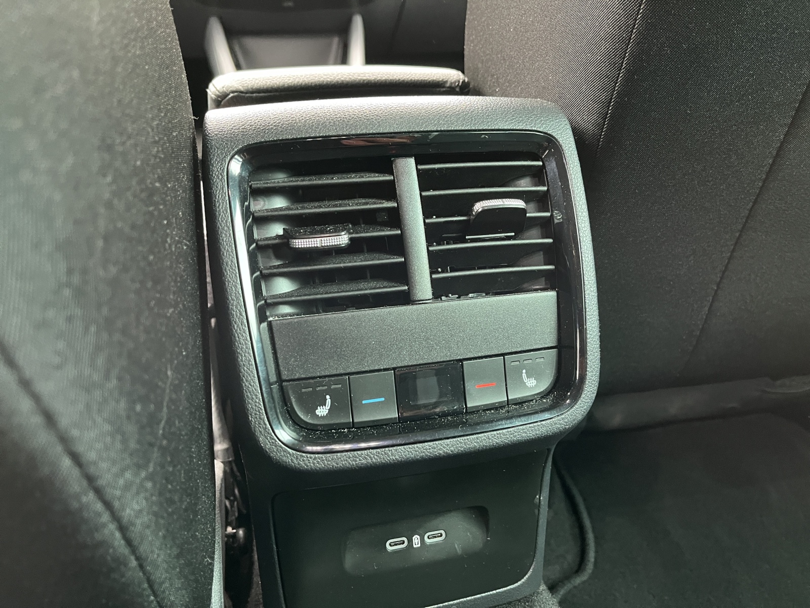 SKODA Octavia Combi 1.5 TSI mHEV DSG Dynamic-image-9