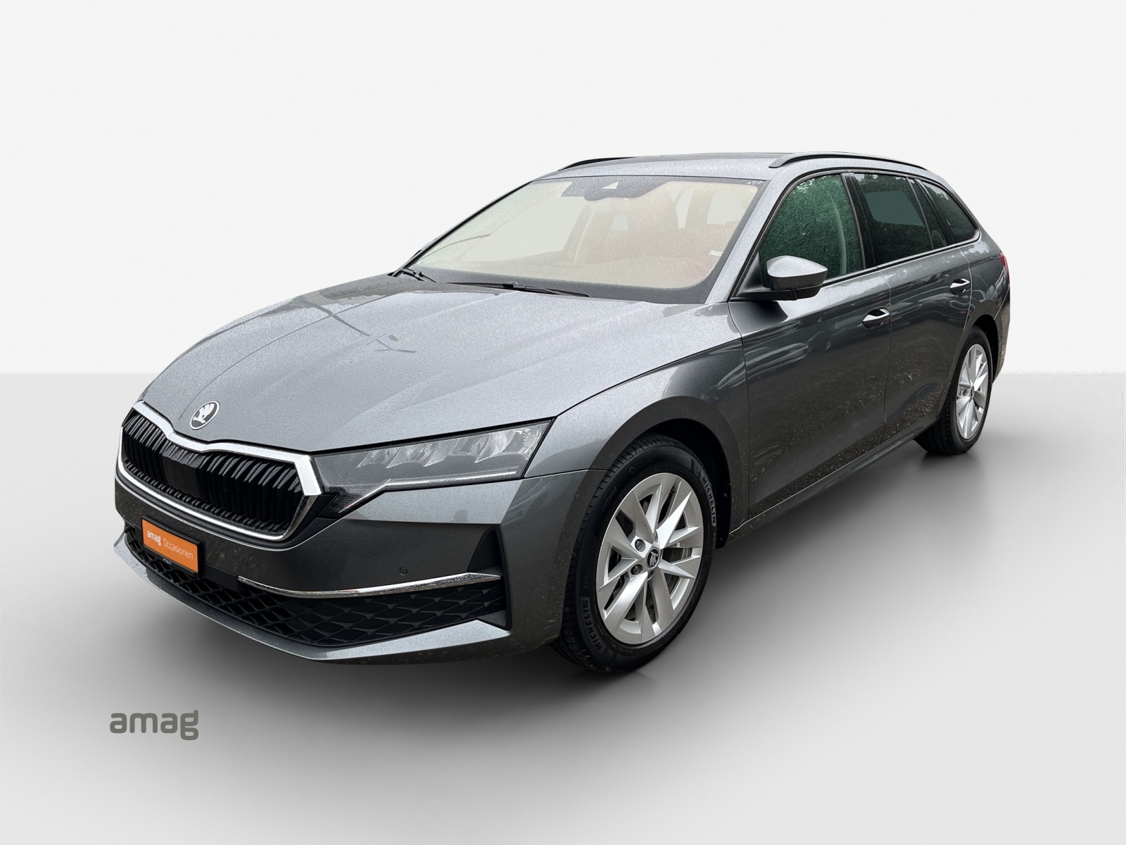 SKODA Octavia Combi 1.5 TSI mHEV DSG Dynamic-image-0