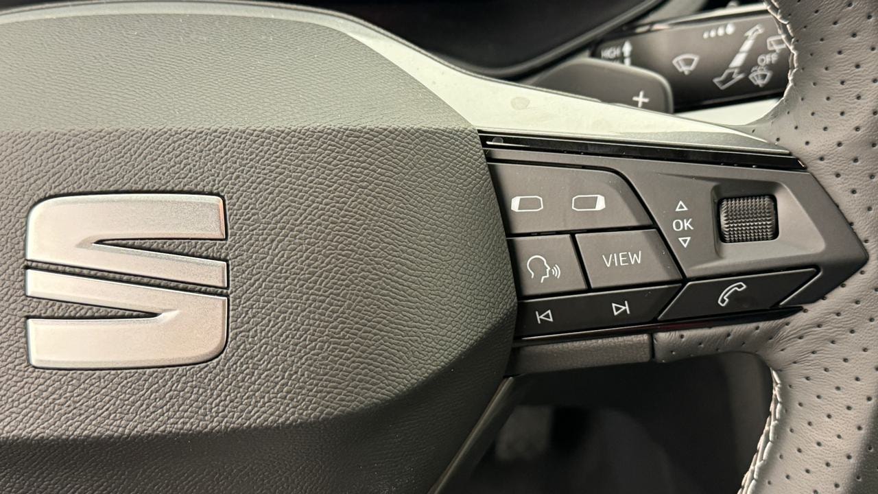 SEAT Arona 1.5 Eco TSI FR DSG-image-9
