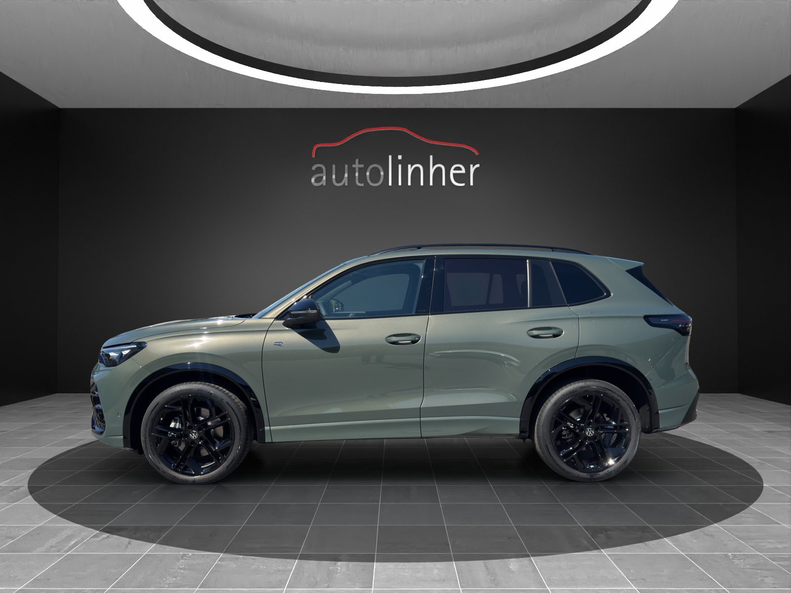 VW Tiguan 2.0 TDI SCR R-Line 4Motion DSG-image-1