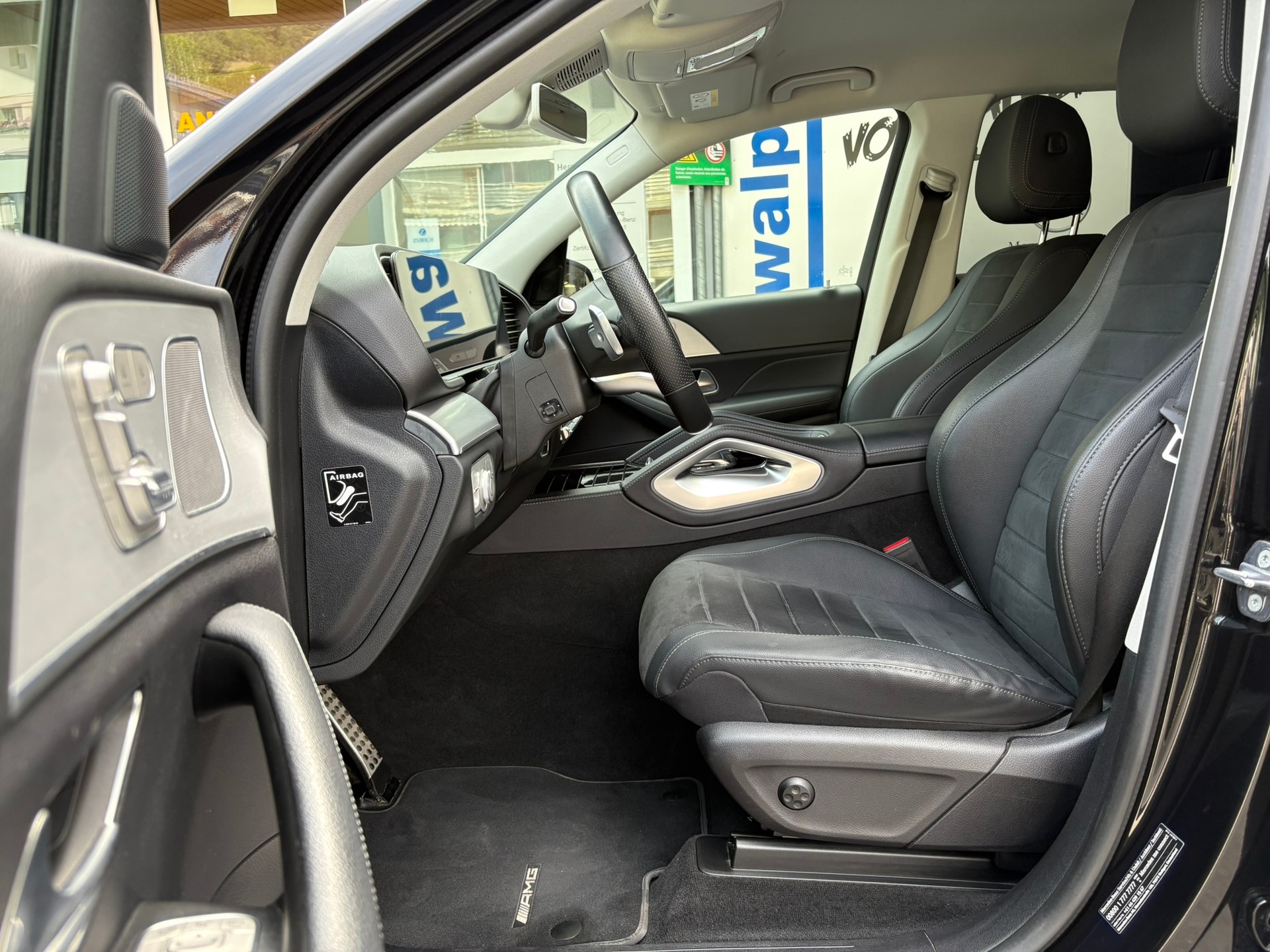 MERCEDES-BENZ GLE 450 AMG Line 4Matic-image-8