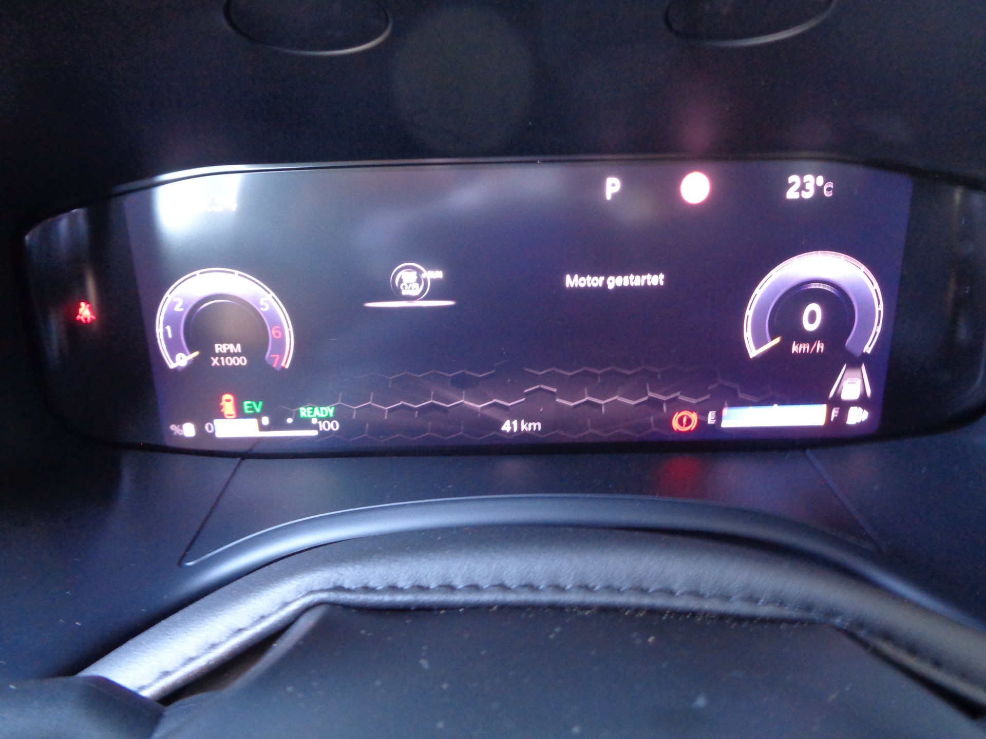 JEEP Renegade 1.5 MHEV Summit Sky-image-17