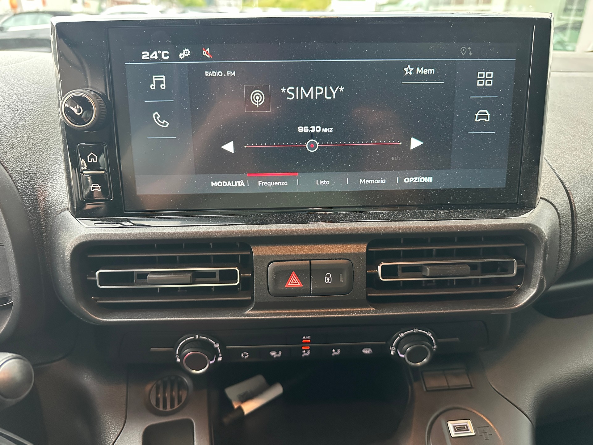 FIAT Doblo 1.5 BlueHDi L2 820 kg-image-3