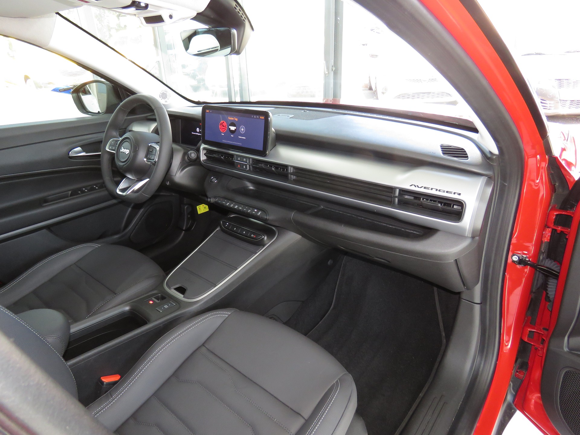 JEEP Avenger 1.2 Turbo MHEV Summit Sky Automat-image-12