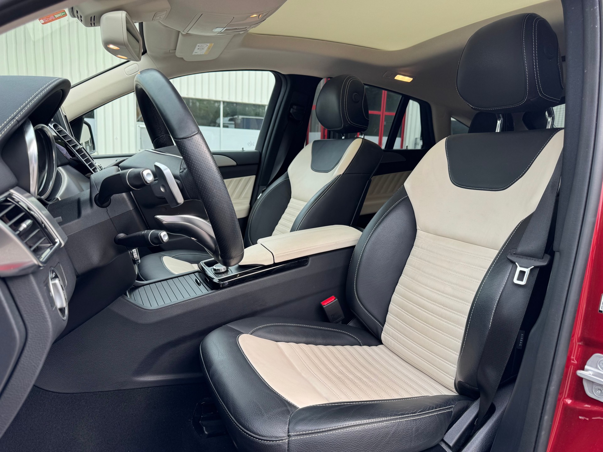 MERCEDES-BENZ GLE Coupé 350 d 4Matic 9G-Tronic-image-6