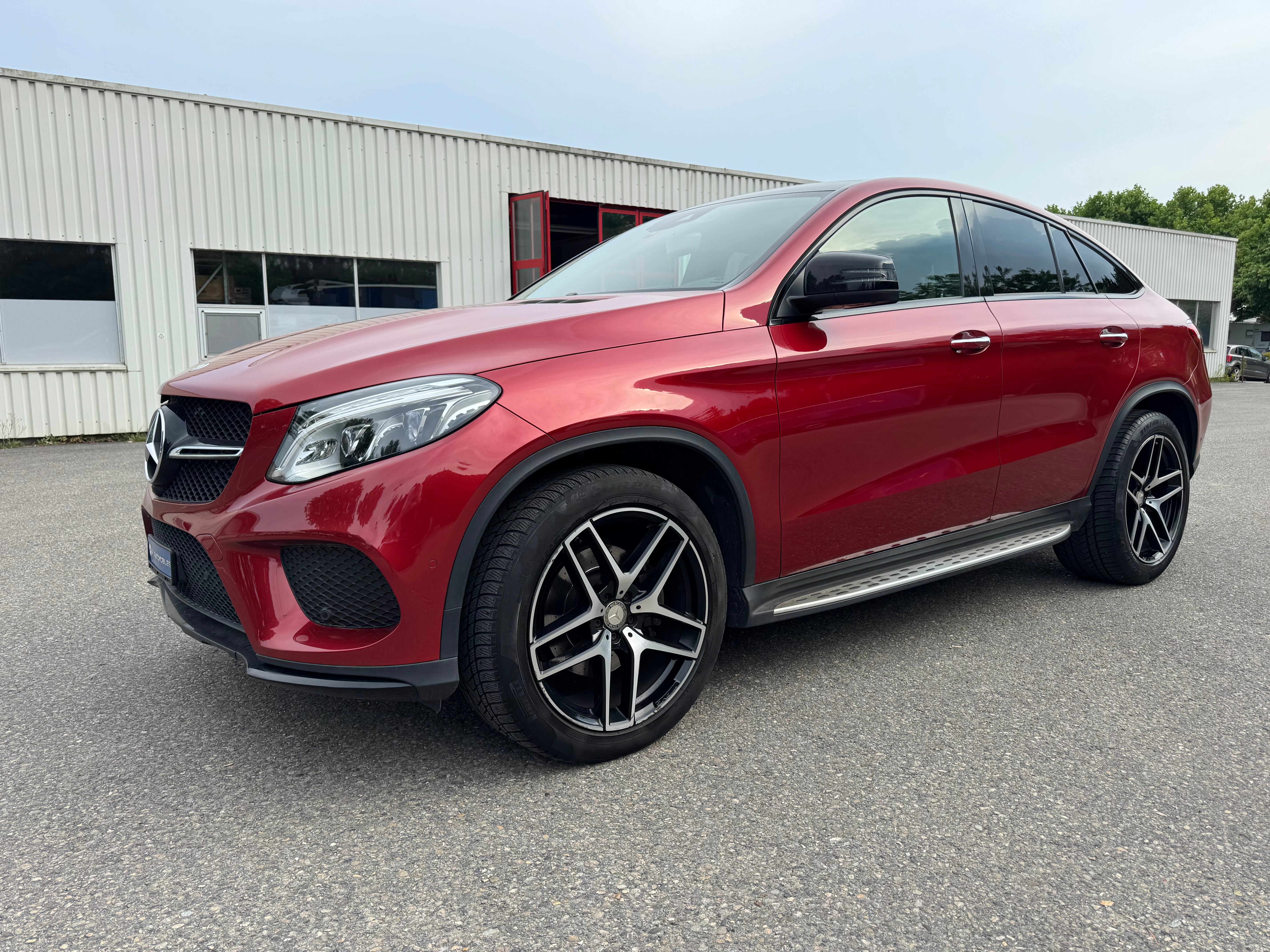 Car photo