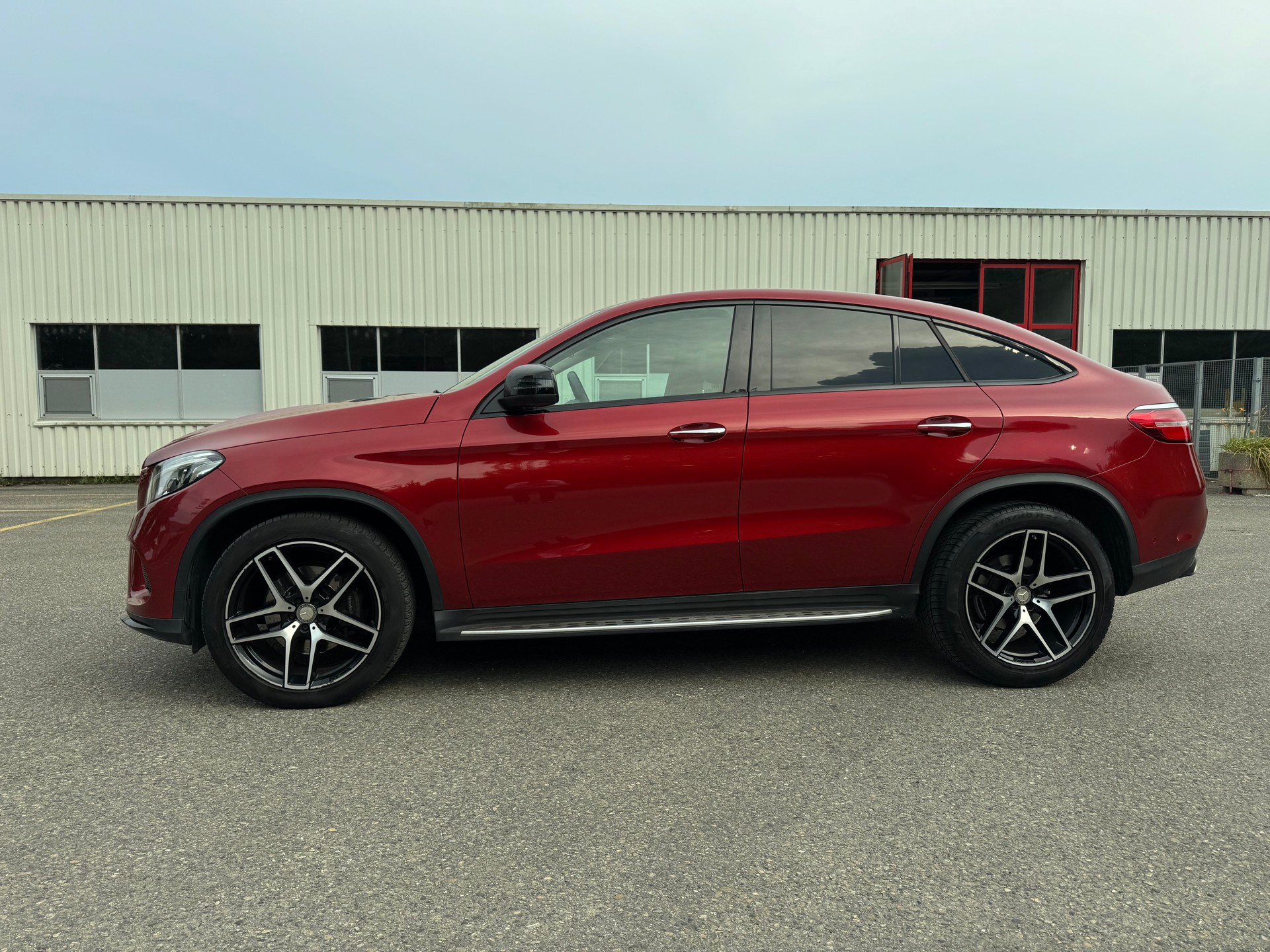 MERCEDES-BENZ GLE Coupé 350 d 4Matic 9G-Tronic-image-2