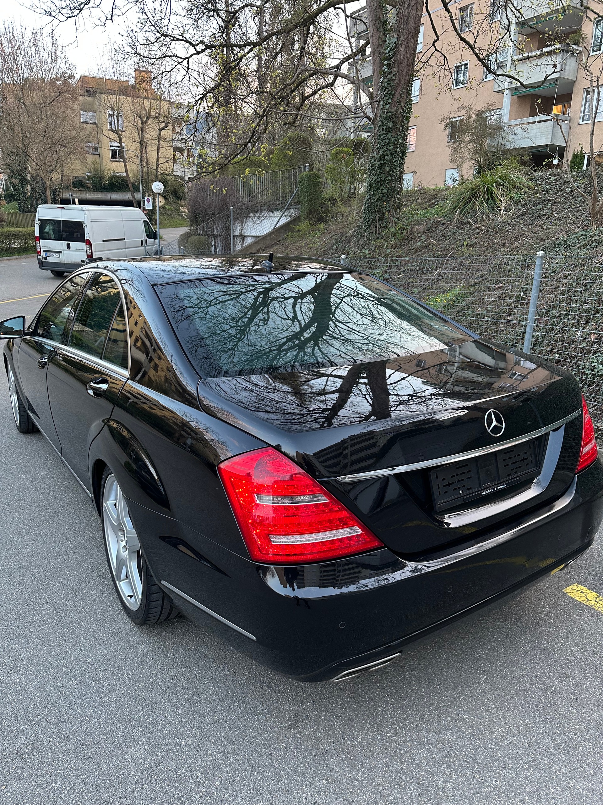 MERCEDES-BENZ S 350 V6 BlueEF 4matic-image-3