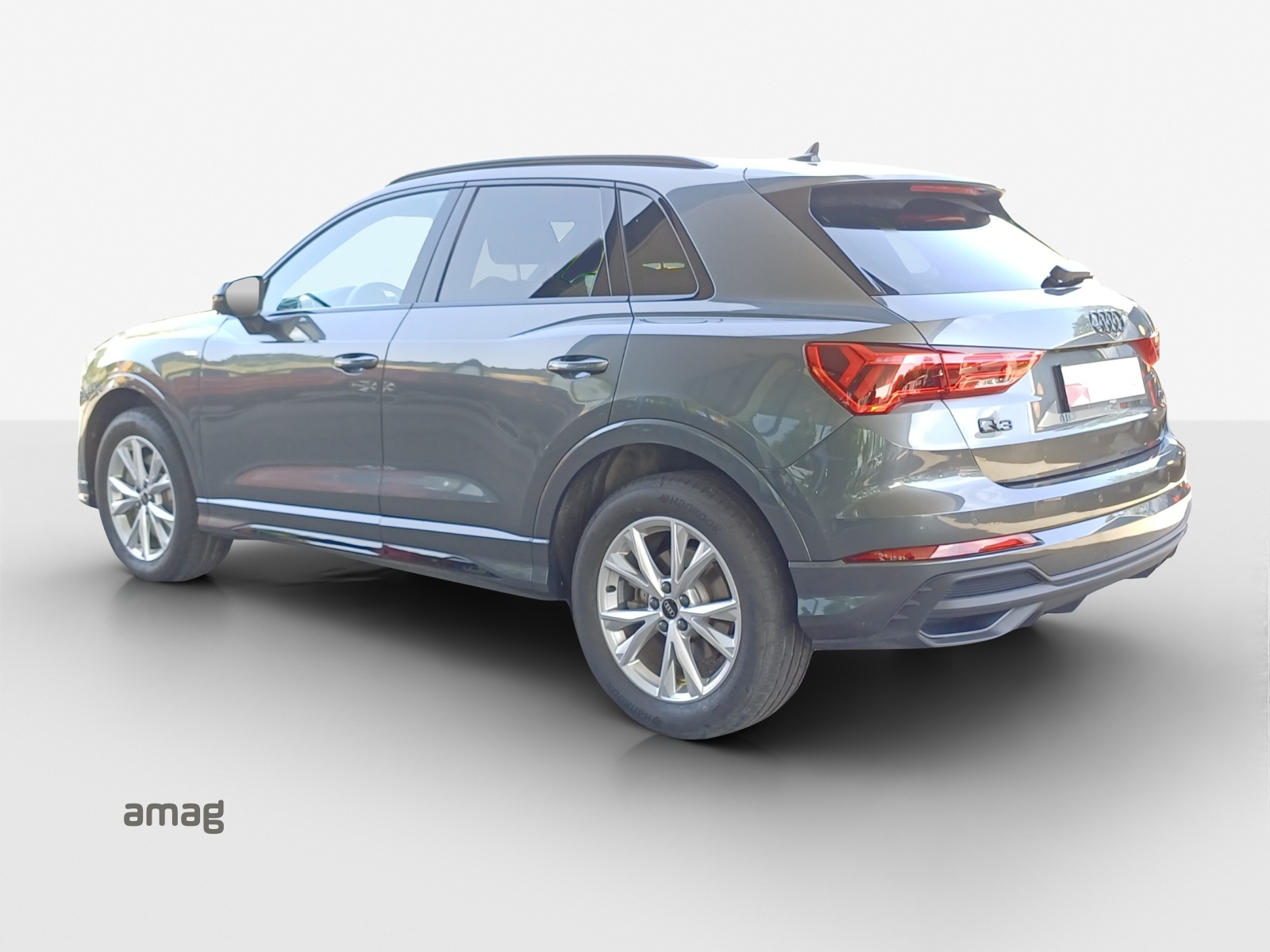AUDI Q3 40 TFSI S line quattro S-tronic-showroom-element-2