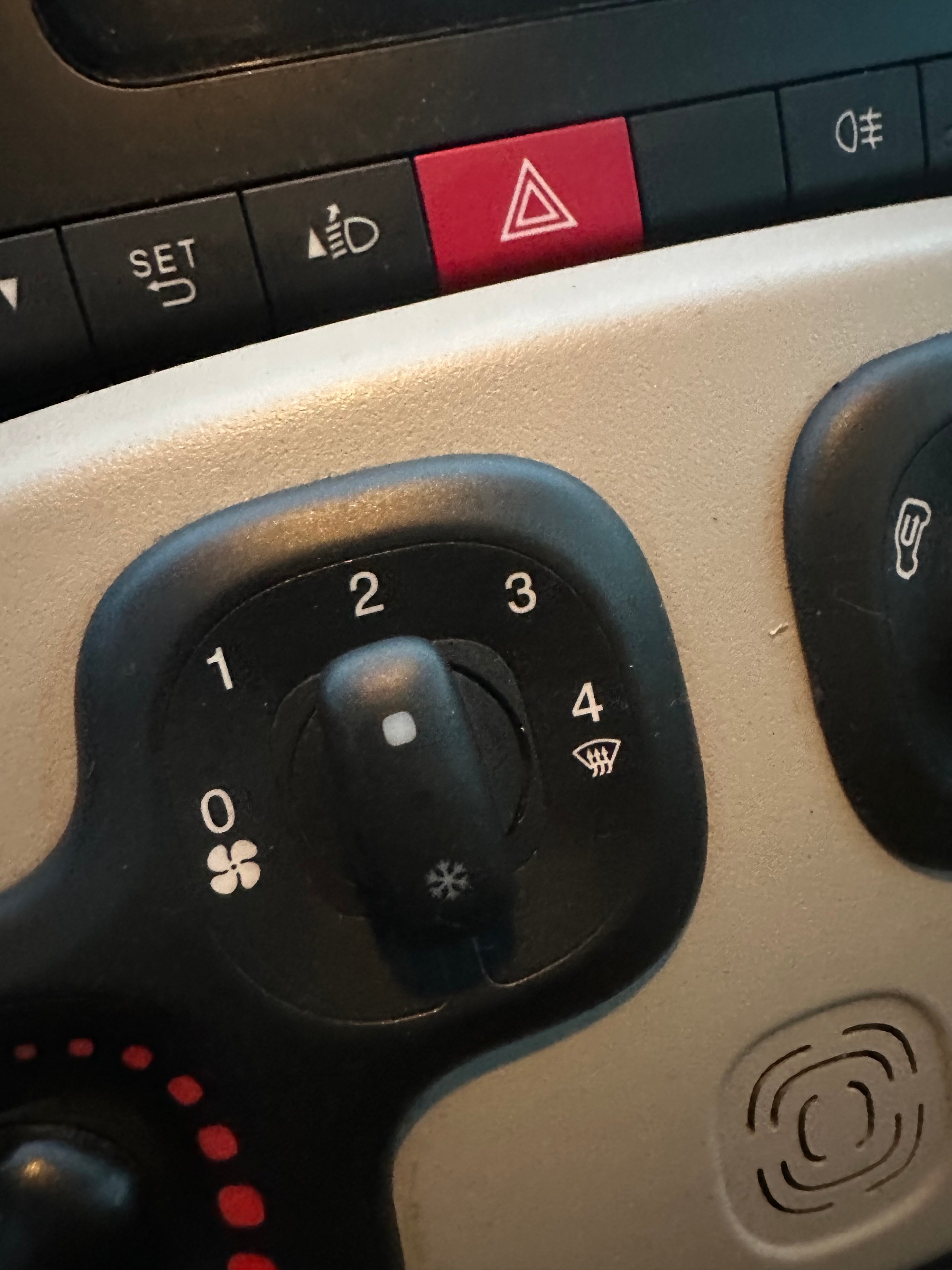 FIAT Panda 0.9 Twinair Turbo Lounge MTA-image-13