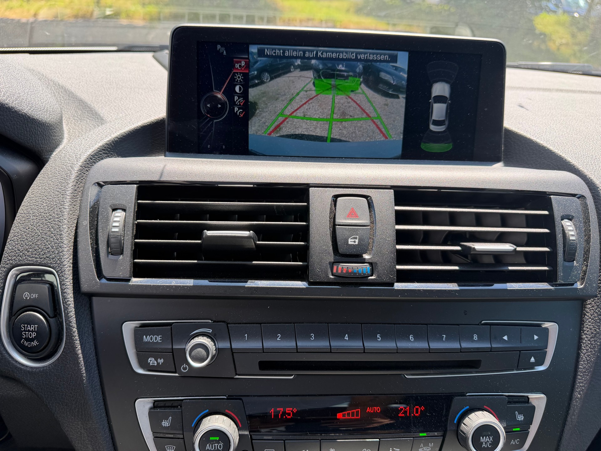BMW M235i xDrive Steptronic-image-4