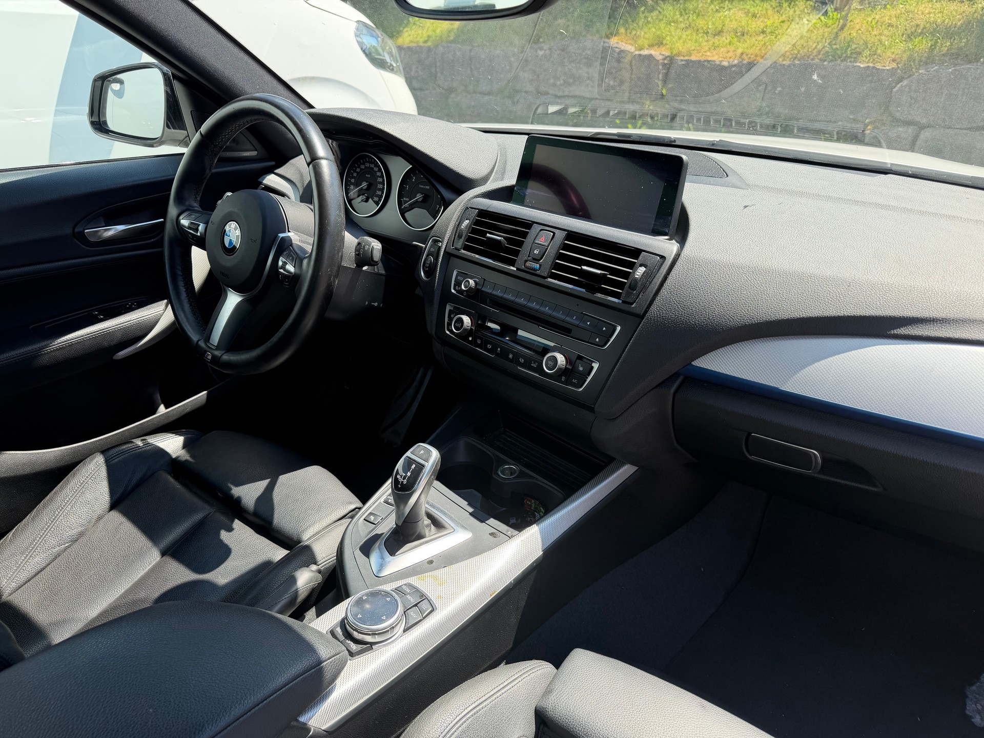 BMW M235i xDrive Steptronic-image-5