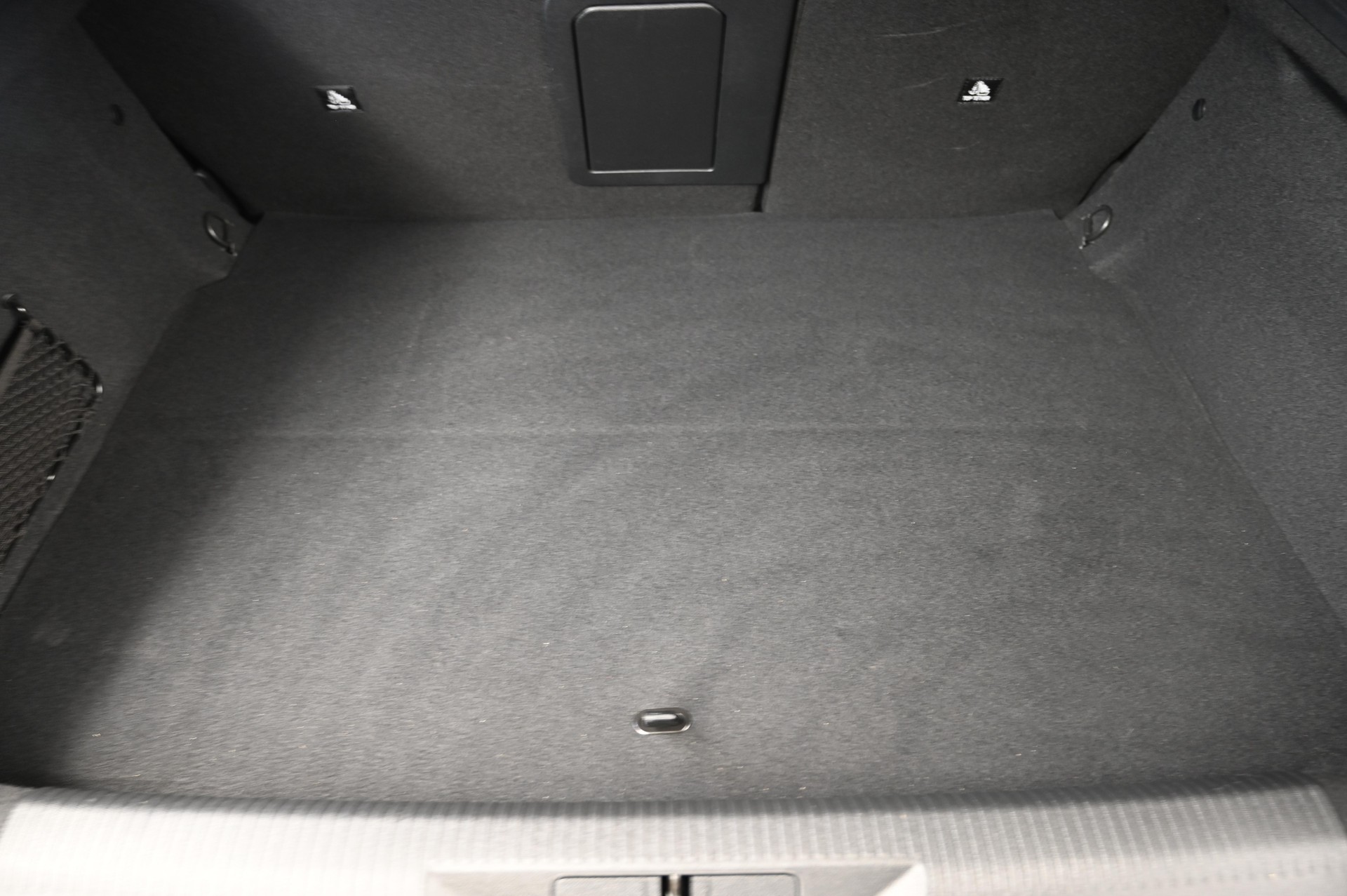 PEUGEOT 308 1.6 PHEV 180 Allure-image-17