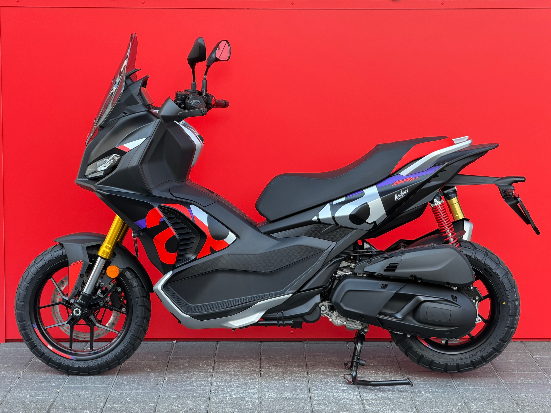 APRILIA SR 400 GT Rally Replica-showroom-element-2