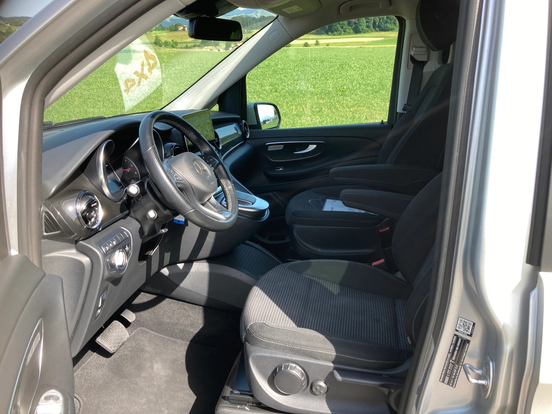 MERCEDES-BENZ V 220 d Trend lang 4Matic 9G-Tronic 7 Sitzer-image-8