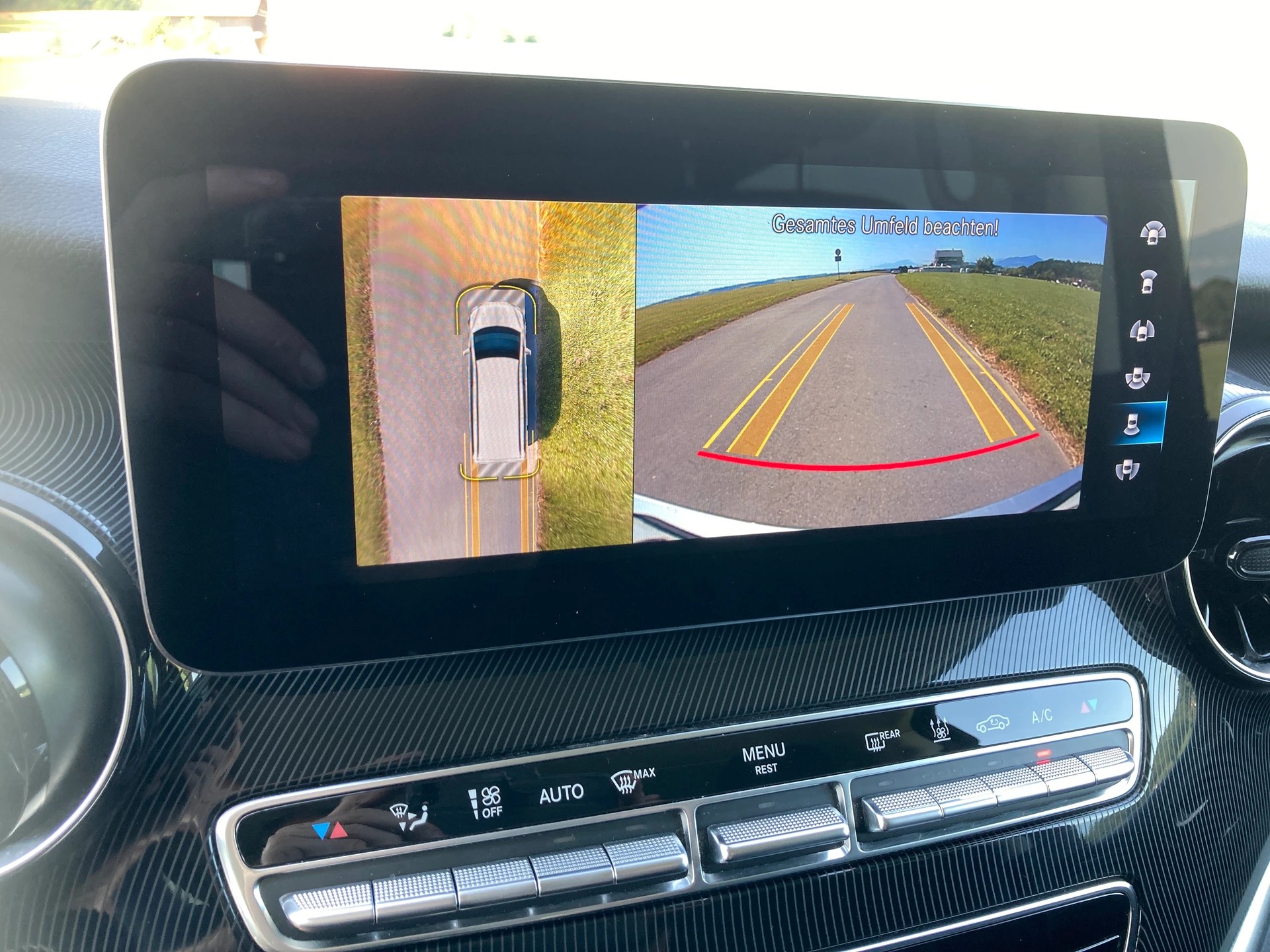 MERCEDES-BENZ V 220 d Trend lang 4Matic 9G-Tronic 7 Sitzer-image-11