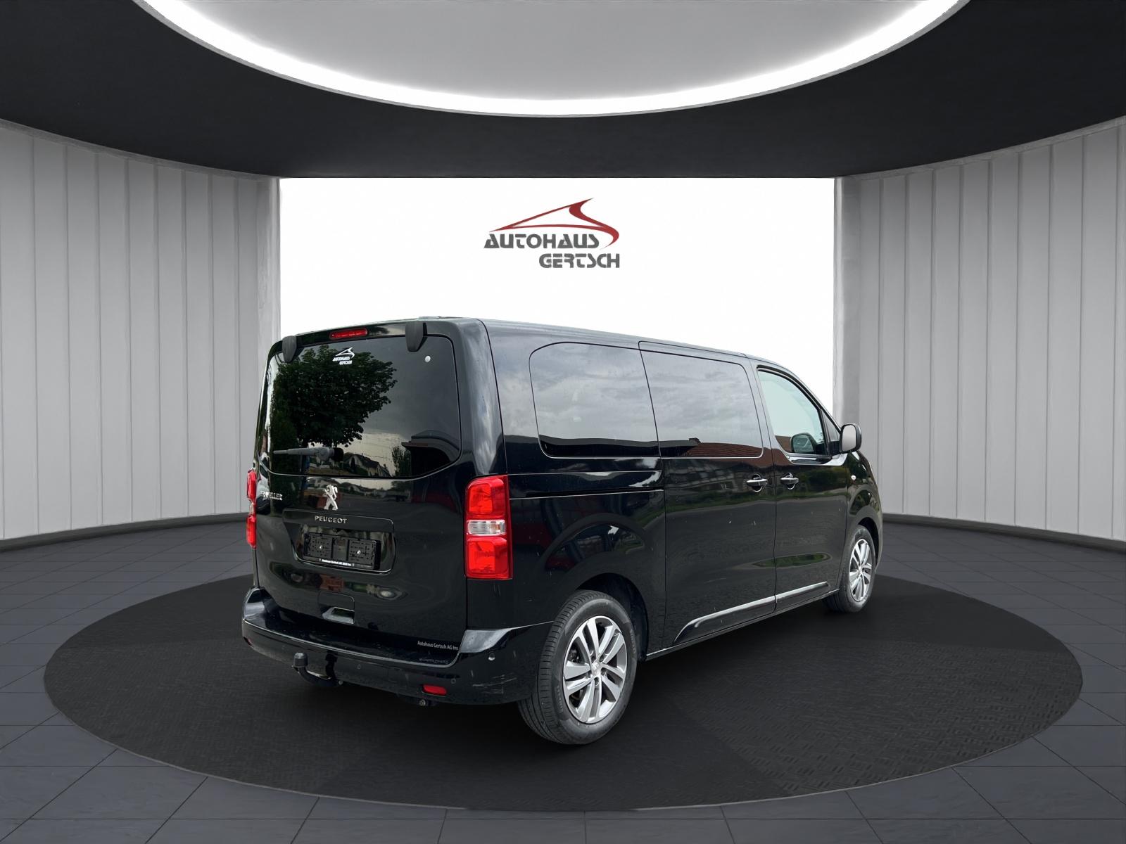 PEUGEOT Traveller Standard 2.0 BlueHDi 180 Allure S/S-image-3