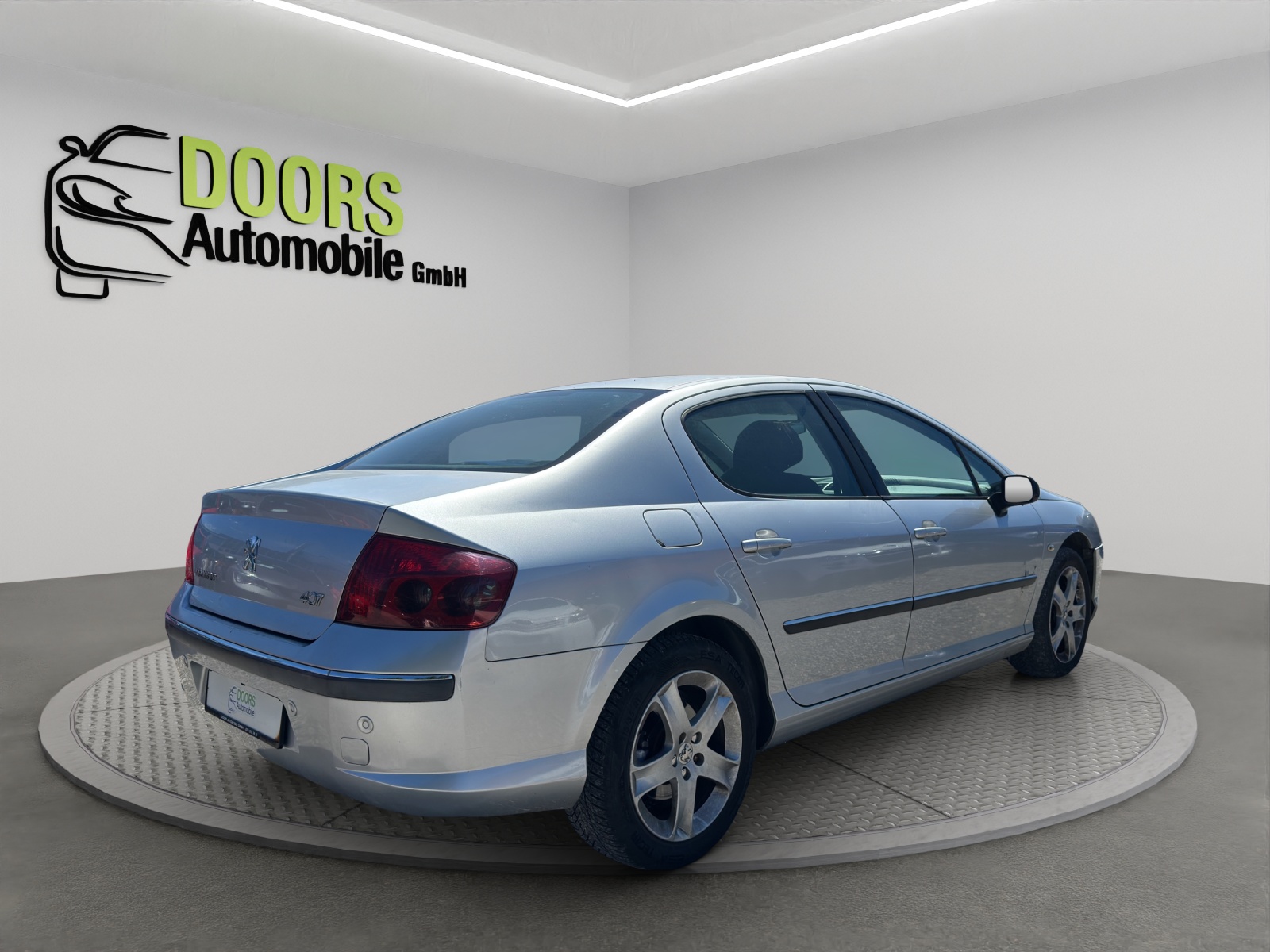 PEUGEOT 407 2.2 HDI Platinium Edition-image-4